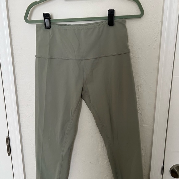 2 FOR 1 Varley Biona Leggings NWT plus one gently used BONUS! - Picture 5 of 7